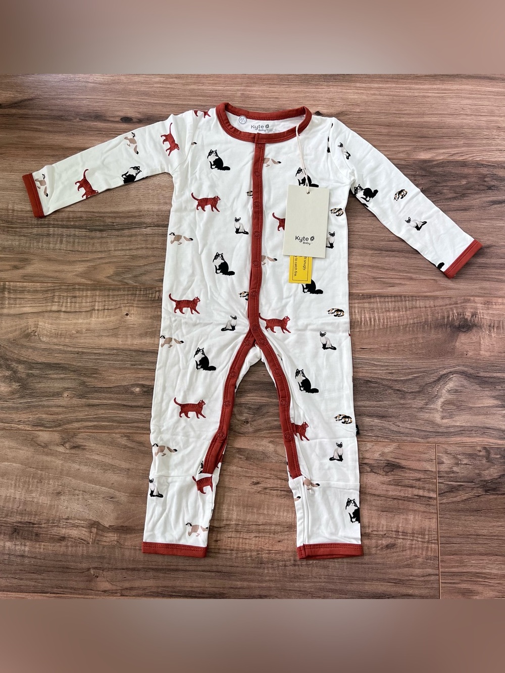 NWT Kyte Baby cat snap romper